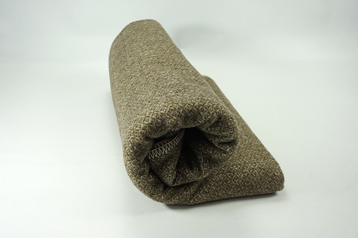 Koc wełniany – romby/obszycie melanż 140 x 180 cm – 100% wełna (1kg) Koc wełniany - romby/obszycie melanż 140 x 180 cm - 100% wełna (1kg)